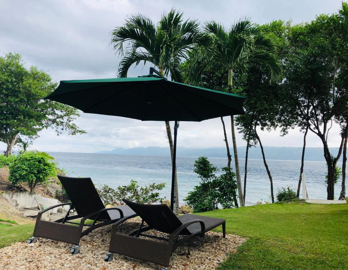 Wuthering Heights Bed & Breakfast By The Sea Dumaguete City Eksteriør billede